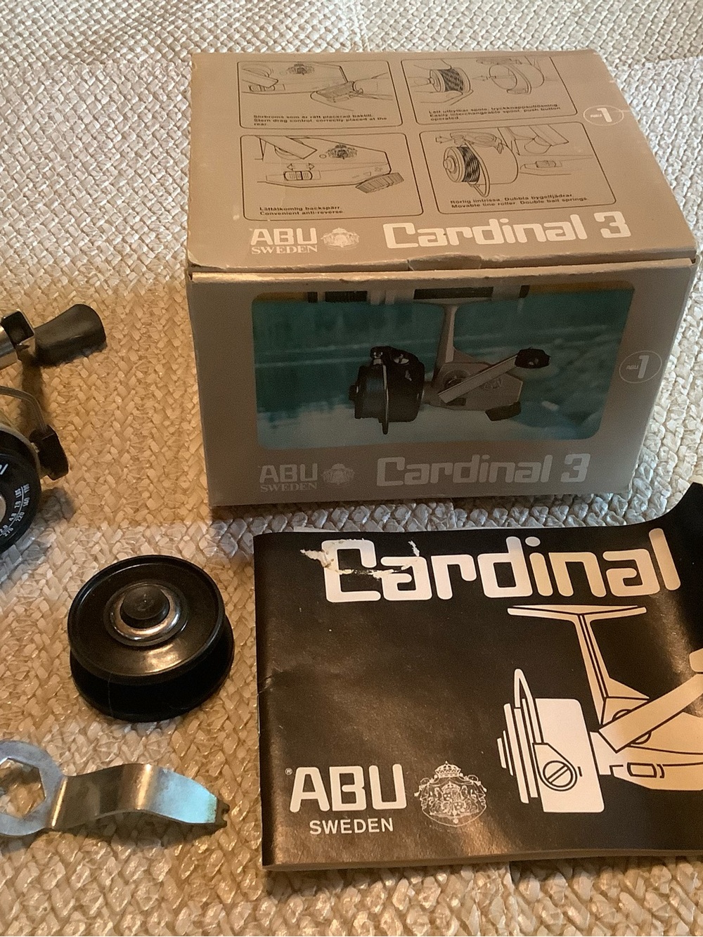 Cardinal 3 Spinning Reel - Black